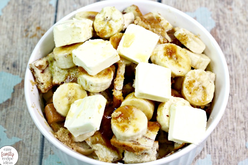 Instant Pot French Toast, Instant Pot Breakfast Recipe, This Instant Pot French Toast is the most delicious and easy banana nut french toast there is. Instant Pot Banana French Toast, This delicious easy breakfast casserole is perfect for Easter Brunch or a family breakfast idea.