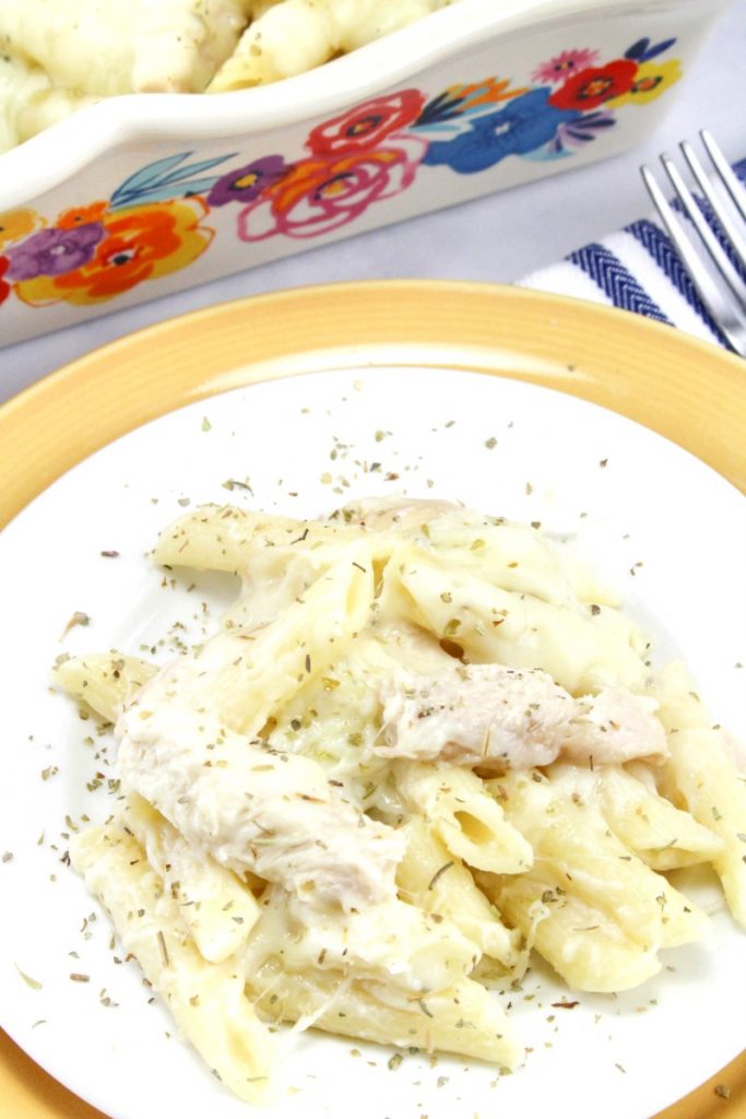 Chicken Alfredo Penne Pasta - Easy and Delicious - Easy Family Recipe Ideas