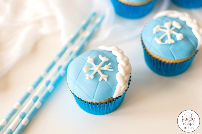 These Frozen Cupcakes are just in time for the new Frozen movie release! Make up a batch and get excited with all your Disney fans! Winter Cupcakes for a winter wonderland party or Elsa Cupcakes If you're looking for fun and festive cupcakes, these Easy Frozen cupcakes are simply amazing. Anyone who loves Elsa is going to go crazy over these gorgeous and tasty treats!