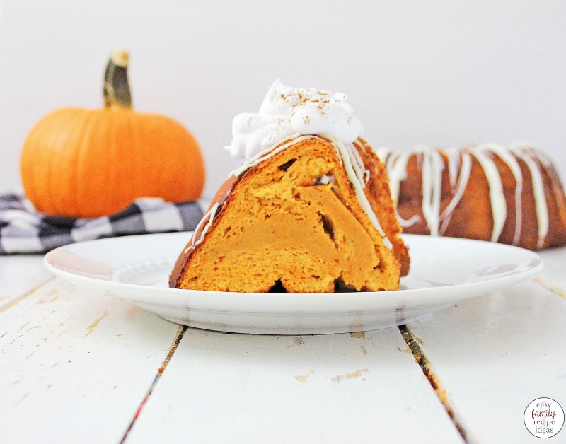 The taste and flavor of this Pumpkin Angel Food Cake is amazing! A Perfect Angel Food Cake Recipe for fall and a great way to end any meal. This Angel Food Cake for Thanksgiving will have your family begging for dessert. It's moist, fluffy and creates a true pumpkin pie taste. YUM! 