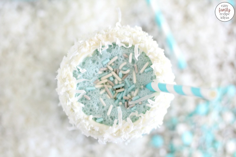 This Disney Frozen Themed Milkshake recipe is the perfect easy snack. And who doesn't love the taste of a delicious and creamy milkshake? Not only is it "cool" and yummy, but it's a festive Winter Wonderland Blue Milkshake for a fun winter snack. This Frozen inspired Milkshake is perfect for a Frozen Themed Party Food at your next Frozen birthday party or movie night.