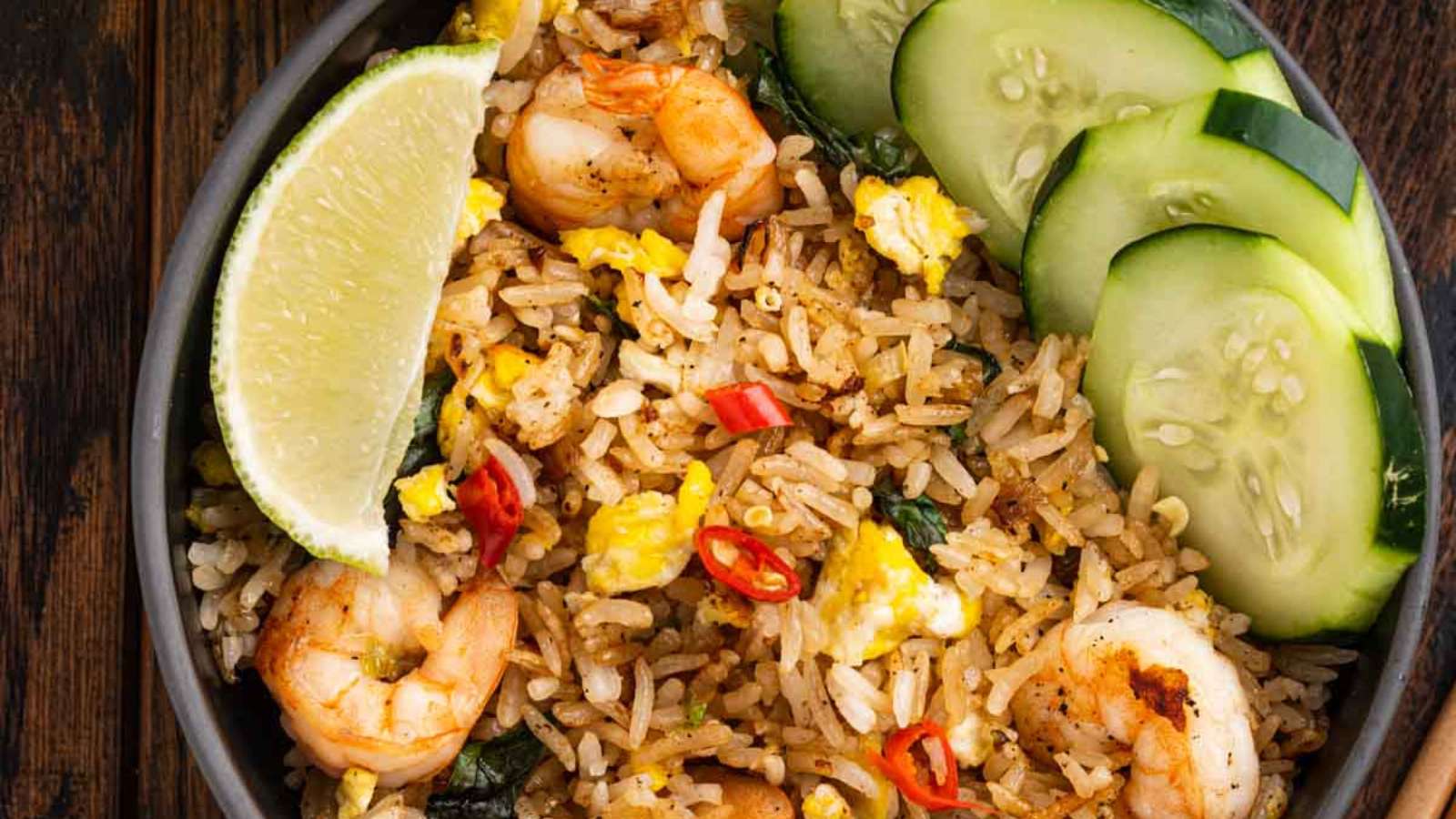 A bowl of Thai fried rice with shrimp.